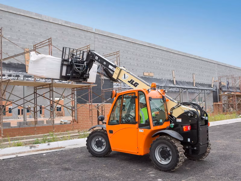 2025 JLG G5-18A - Image 3