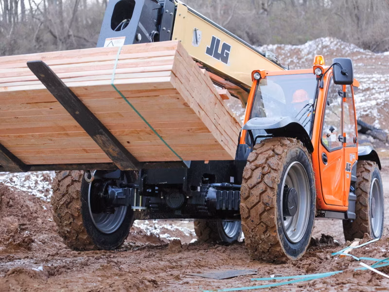 2026 JLG 943 - Image 6