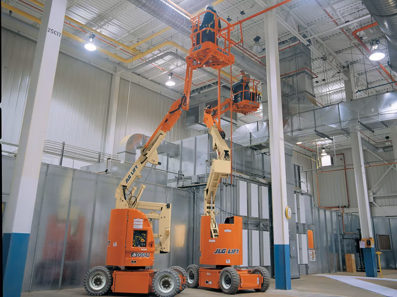 2026 JLG E300AJP - Image 3
