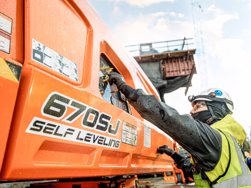 2026 JLG 670SJ - Image 6