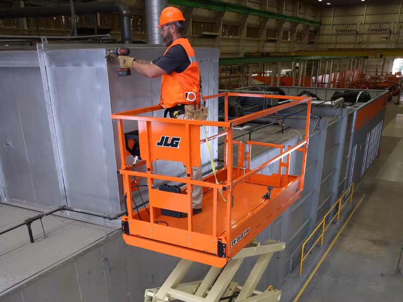 2025 JLG R3246 - Image 5