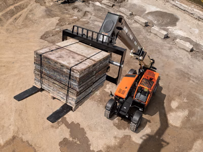 2025 JLG 2733 High Capacity Model 4