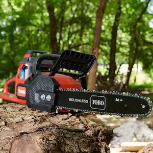 2025 Toro 60V MAX* 16 in (40.6 cm) Brushless Chainsaw with 2.5Ah battery(51850) 12