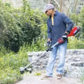 2025 Toro 60V Max* 14" (35.56 cm) / 16" (40.64 cm) Brushless String TriMmer (51830) - Image 19