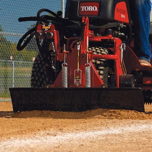 2025 Toro Sand Pro® 5040 6
