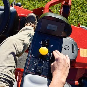 2026 Toro Groundsmaster® 3300 (31902A) 18