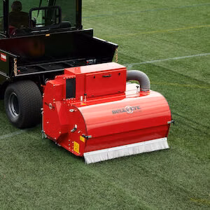 2025 Toro Bullseye® FieldClean™ 580 (46425) 5