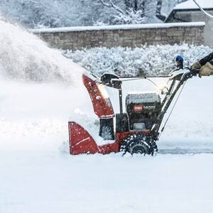 2026 Toro 60V Max* 24 In. (61 Cm) Power Max E24 Two-Stage Snow Blower (39925) 16